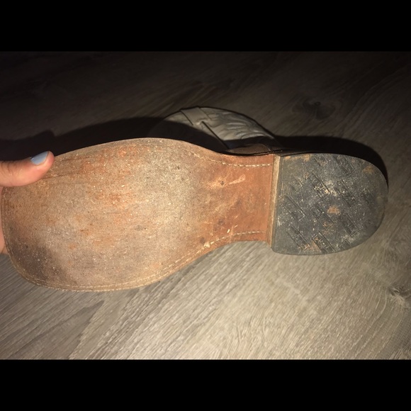 Tony Lamas only worn a few times! Size: 7 1/2. - Picture 4 of 5